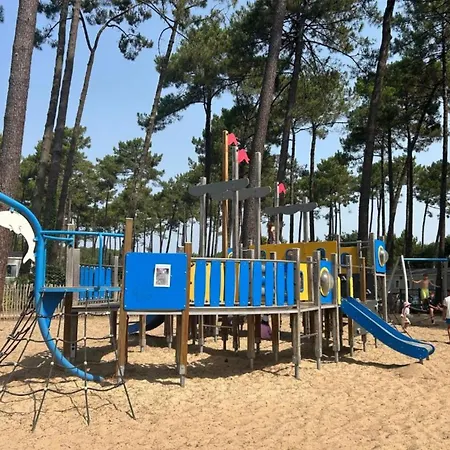Mh410 Belle Vue Sur La Foret, 3 Dont Parentale Et 2 Sdb Dans 4 Etoiles * Saint-Julien-en-Born